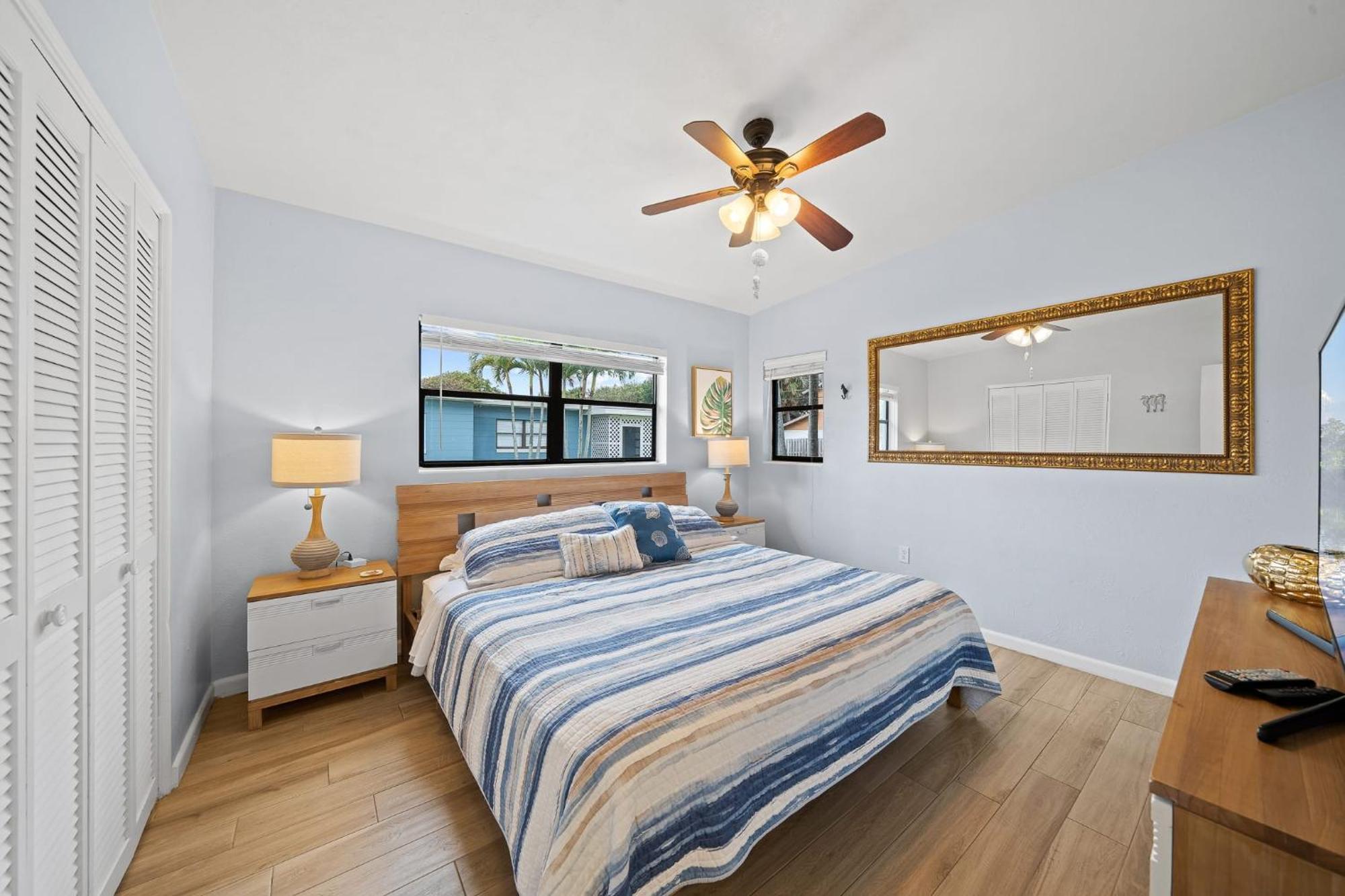 Downtown Cottage - Walk To The Beach & Restaurants Cocoa Beach Dış mekan fotoğraf