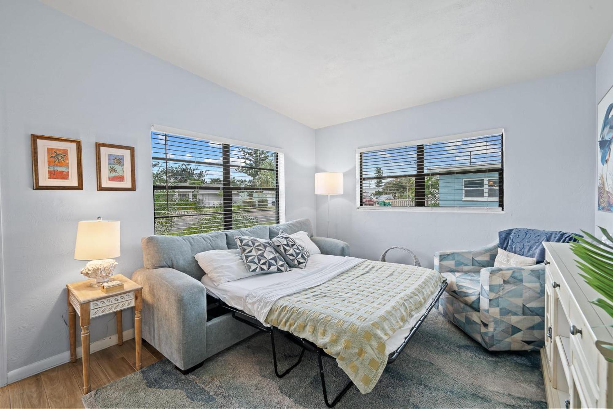 Downtown Cottage - Walk To The Beach & Restaurants Cocoa Beach Dış mekan fotoğraf